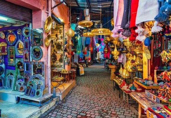 Guided tour of the souks of the medina